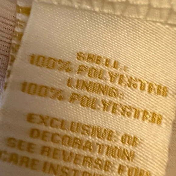 Cocorblu Ivory Floral Appliqué Sleeveless  Top - Picture 3 of 3